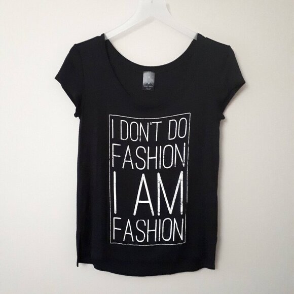 EUC Knit Riot black graphic text "I don't do fashion..." t-shirt, S - Picture 5 of 6